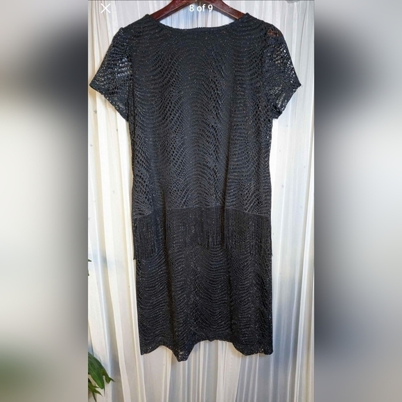 5/$25 Black & Metallic Dress Size 10 - Picture 3 of 9